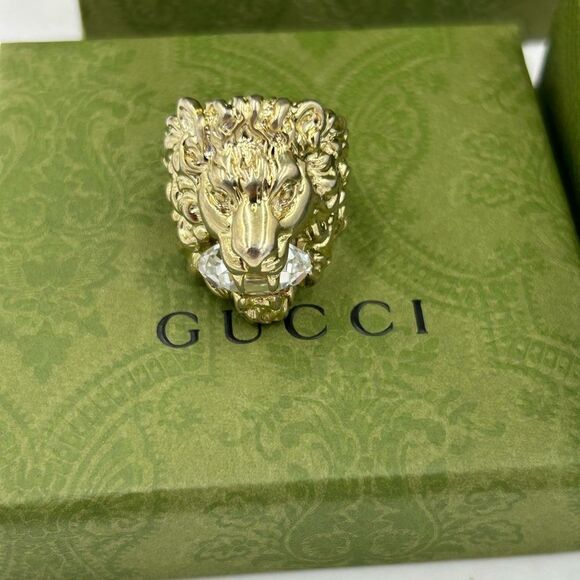 Men’s Gucci, Lionhead crystal motif ring size 10 made in Italy - Picture 2 of 9